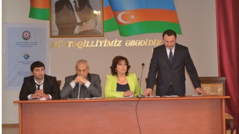 Xəzər rayonunda  qaçqın və köçkünlərə sosial hüquqları təbliğ olunur