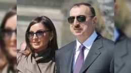 Prezident və xanımı Atletlər və Media kəndlərinin açılışlarında iştirak ediblər