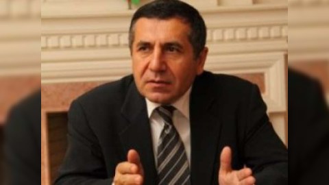 Oliqarx xəbər göndərdi: “...Məni döyürlər...”