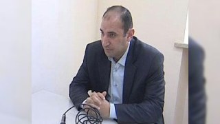 Həbsdə olan jurnalist Azər İsrafilov əfv ərizəsi yazdı