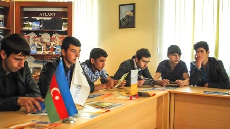 İnternet mediadan istifadə zamanı milli-mənəvi dəyərləri necə qorumalı?