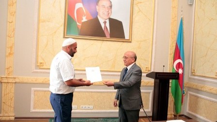 Dini Komitə dini icmalara maliyyə yardımı verməyə başlayıb