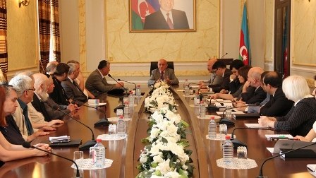 Qeyri-islam dini icmalarına pul ayrıldı - MƏBLƏĞ