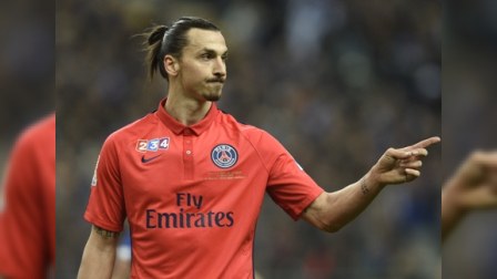 Zlatan İbrahimoviç Bakıya 3 çamadanla gəlib