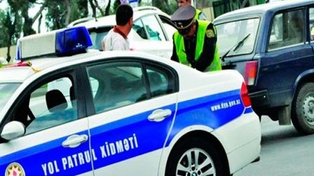 Rayon qeydiyyatında olan yüzlərlə avtomobil saxlanılıb - AÇIQLAMA 