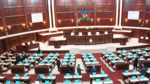 Deputatların varis çabası - Kimlər siyasi ələkdən keçəcəklər?..