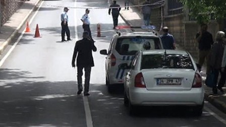 İstanbulda silahlı HÜCUM: polkovnik və həyat yoldaşı yaralandı