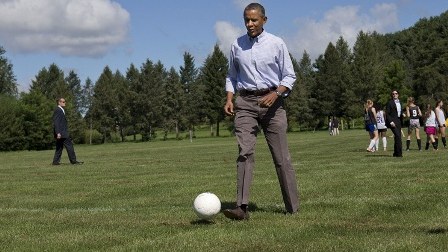 Obama FIFA-dakı korrupsiyadan DANIŞDI 