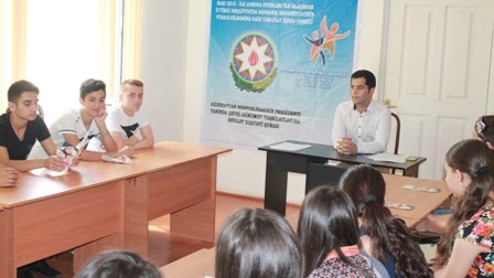 İctimai nəqliyyatda davranış mədəniyyəti müzakirə olunub