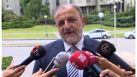 MHP hakim partiya ilə koalisiyaya gedir