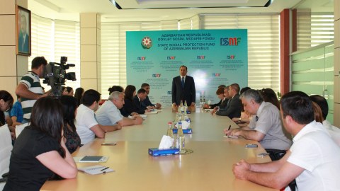 DSMF jurnalistləri mükafatlandırdı – FOTO 