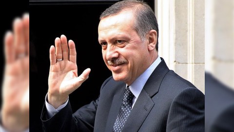 Ərdoğan Bakıya gəldi