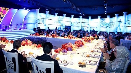 İlham Əliyev və xanımı ziyafət verdi – FOTOLAR 