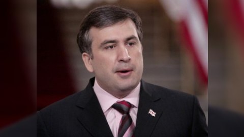 Saakaşvili gürcü “qanuni oğrular”a “müharibə” elan etdi
