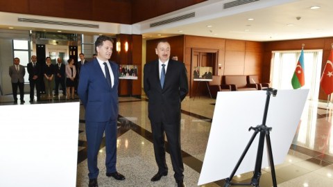İlham Əliyev Dəmirəllə bağlı xatirə kitabına yazdı - FOTO