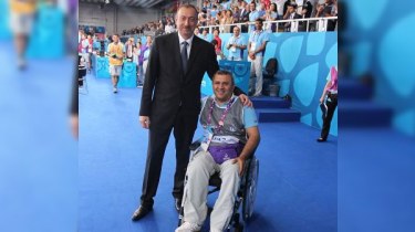 Prezident Qarabağ qazisi ilə görüşdü- FOTO