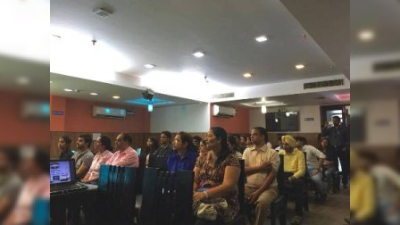 ATU-nun əməkdaşı Hindistanda seminarda - FOTO