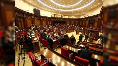Ter-Petrosyanın tərəfdarları parlamentin iclasını tərk etdilər