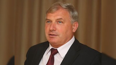Prezident təhlükəsizlik şefini işdən çıxardı