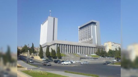 Milli Məclisin komitələri 5 ildə hansı qanun layihəsini müzakirəyə çıxara bilməyiblər? - SORĞU