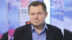 Tacik qızı Putinin müşavirinə qeyri-qanuni nəvə doğdu 