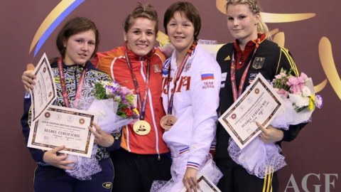 Türkiyədə keçirilən Avropa çempionatında güləşçilərimiz 3 medal qazanıb