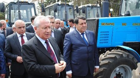 Kənd Təsərrüfatı Nazirliyi “Aqrolizinq”dən Baş Prokurorluğa ŞİKAYƏT etdi