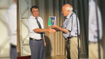 “Azdrama”nın direktoruna qızıl medal verildi
