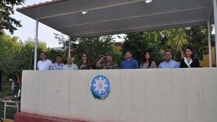 Deputat ön cəbhədə hərbçilərlə görüşüb - FOTO