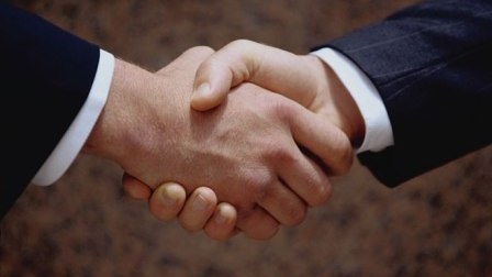 Münasibətlərdə böhran:  yaxud “dostlar” niyə düşmən oldular