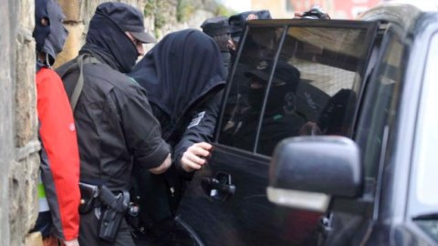 İtaliyada 40 mafiya üzvü həbs olundu