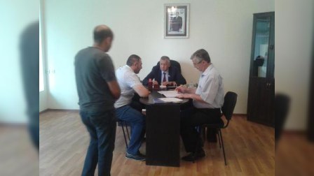 Deputat 5 məsciddə iftar süfrəsi açacaq