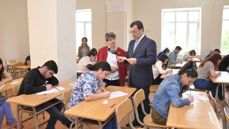 Dillər Universitetində yay semestri təşkil olundu