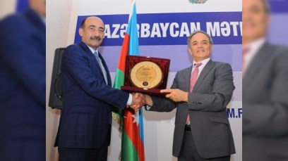 Mətbuat Şurası Əbülfəs Qarayevi mükafatlandırdı