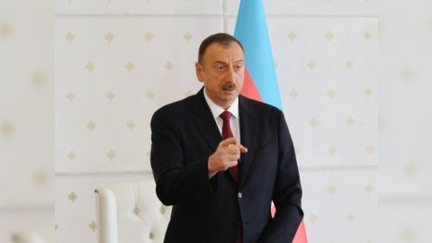 “Prezidentin dünənki mesajları hökumətdə kadr dəyişikliklərilə müşayiət olunacaq” 