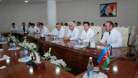 Fransalı mütəxəssis Azərbaycan Tibb Universitetinə gəldi