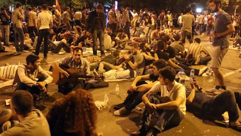 “Soyğunçuluğa yox!” deyənlər Yerevanda yürüş edəcəklər