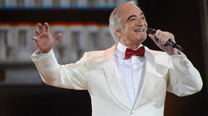 Lukaşenko Polad Bülbüloğlunu mükafatlandırdı