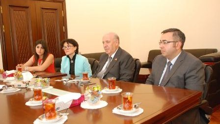 Tibb Universiteti Amerikanın ali məktəbi ilə əlaqələri genişləndirir - FOTO