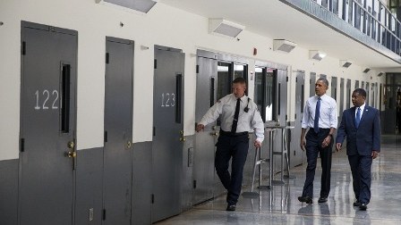 Obama narkotik ticarətçiləri ilə GÖRÜŞDÜ 