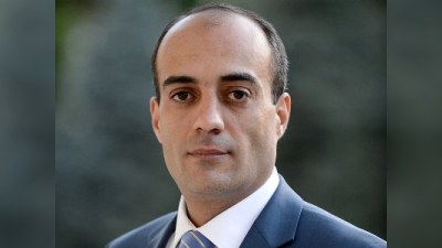 Sərkisyanın mətbuat katibi istefa verdi - FOTO