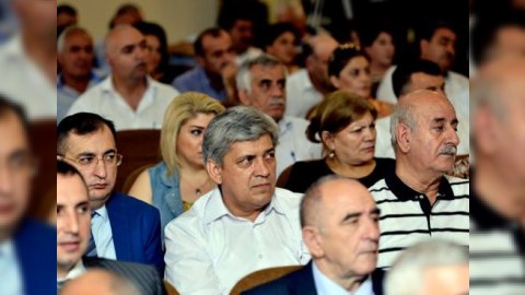 “Ruhlar şəhəri”ndə “dolaşan” fikirlər