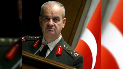 “Həm sərhəd boyunca, həm də ölkə içində İŞİD təhlükəsi ilə üz-üzəyik” 