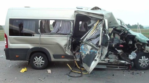 Gürcüstanda azərbaycanlıların avtobusu qəzaya uğradı: 3 ölü, 7 yaralı - FOTO