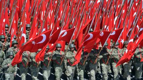 Türkiyə ordusunun rəhbərliyində kadr dəyişikliyi 