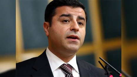 Kürd liderdən NATO-ya çağırış: “Ankaraya təzyiq edin!”