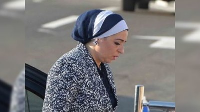 Birinci ledi ilk dəfə camaat qarşısına çıxdı - FOTO