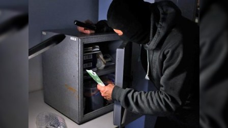 Cinayətkar 20 dəqiqəyə 3 oğurluq və 1 qətl törətdi