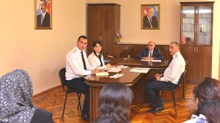 Baş prokuror Tovuzda vətəndaşları qəbul edib