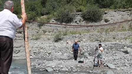 Çaylarda maksimal su sərflərini təyin etmək üçün ölçmə işləri aparılıb - FOTO